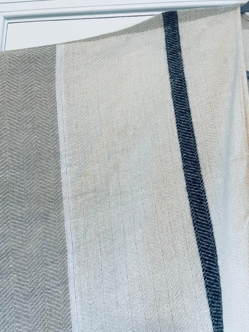 Minimalist Travel Wrap Neutral Cashmere Blend Miranda Plaid by Three Dots - Picture 7 of 9